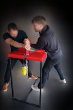 Table Bras de Fer – Image 2